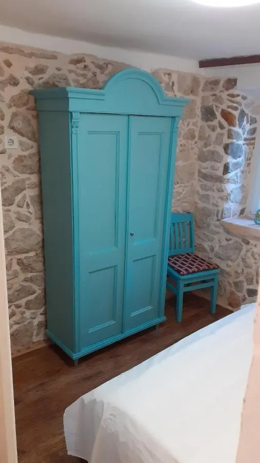 Apartman Manuela Baska  Baska (Krk)