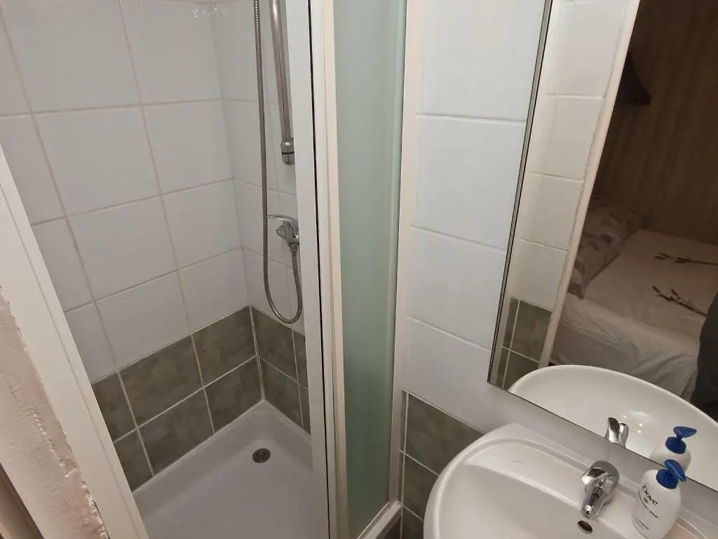 Apartment Apartman Manuela Baska  Croatia