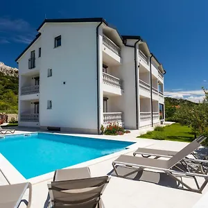 Dosen Ii Baska (Krk)